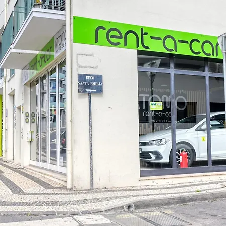 Beco Santa Emilia 4n, A In Madeira