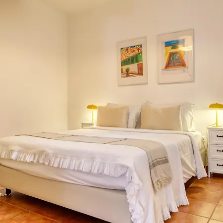 Beco Santa Emilia 4n, A In Madeira Apartamento *