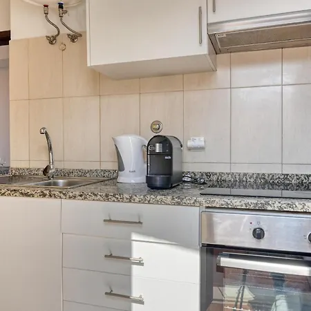 Beco Santa Emilia 4n, A In Madeira Apartment