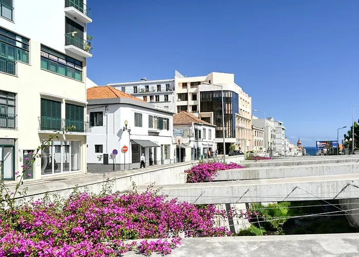 Beco Santa Emilia 4n, A In Madeira Appartamento