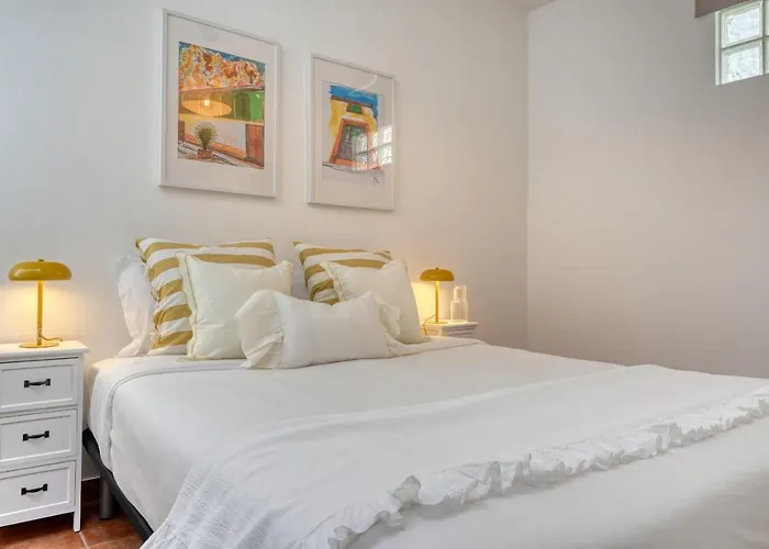 Apartment Beco Santa Emilia 4n, A In Madeira *