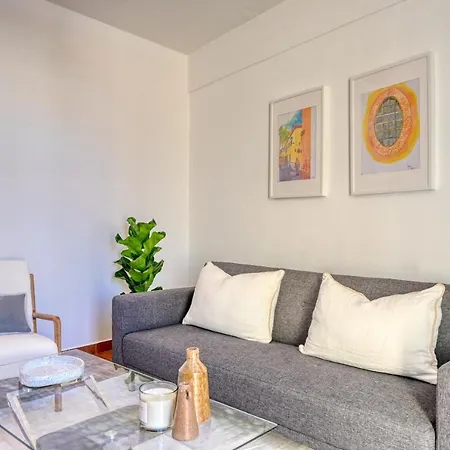 Apartment Beco Santa Emilia 4n, A In Madeira *