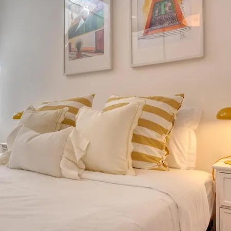 Beco Santa Emilia 4n, A In Madeira *